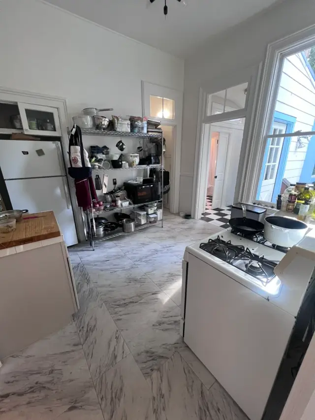 kitchen renovation image 1 of 2