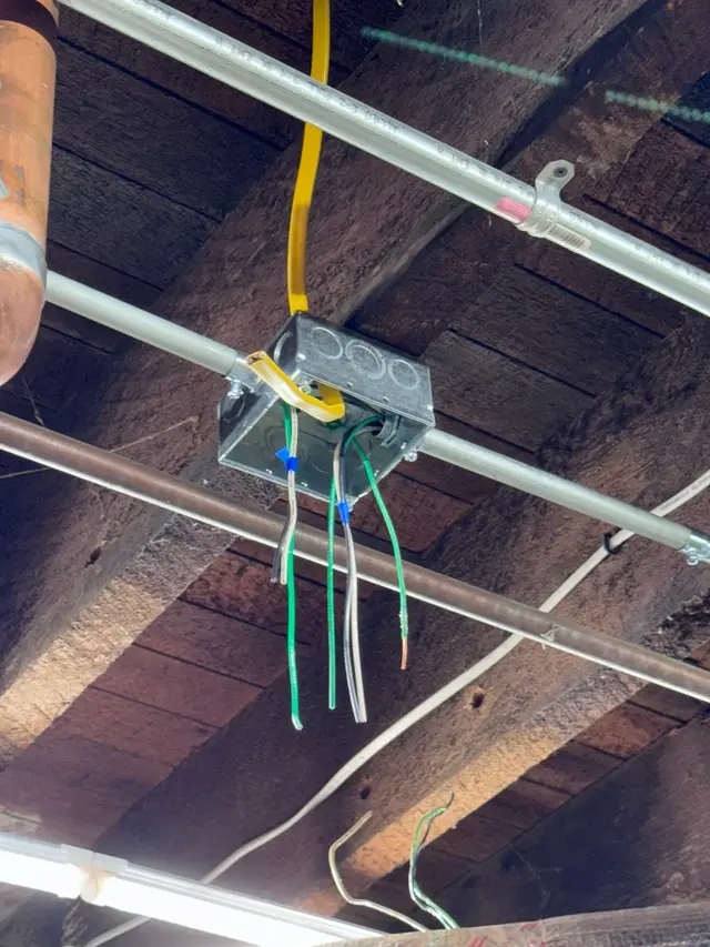 Photo gallery: 2024 06 electrical, image 6 of 11