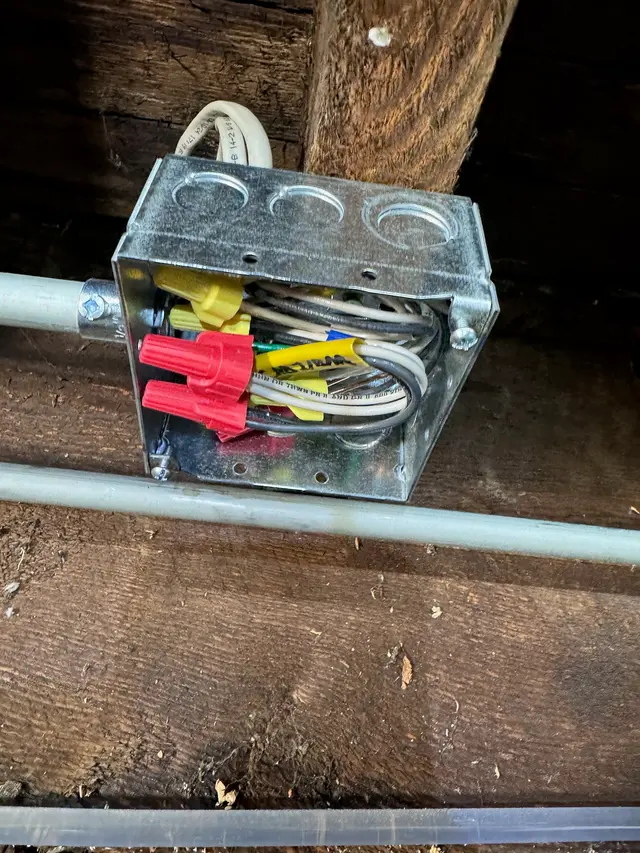 Photo gallery: 2024 06 electrical, image 8 of 11