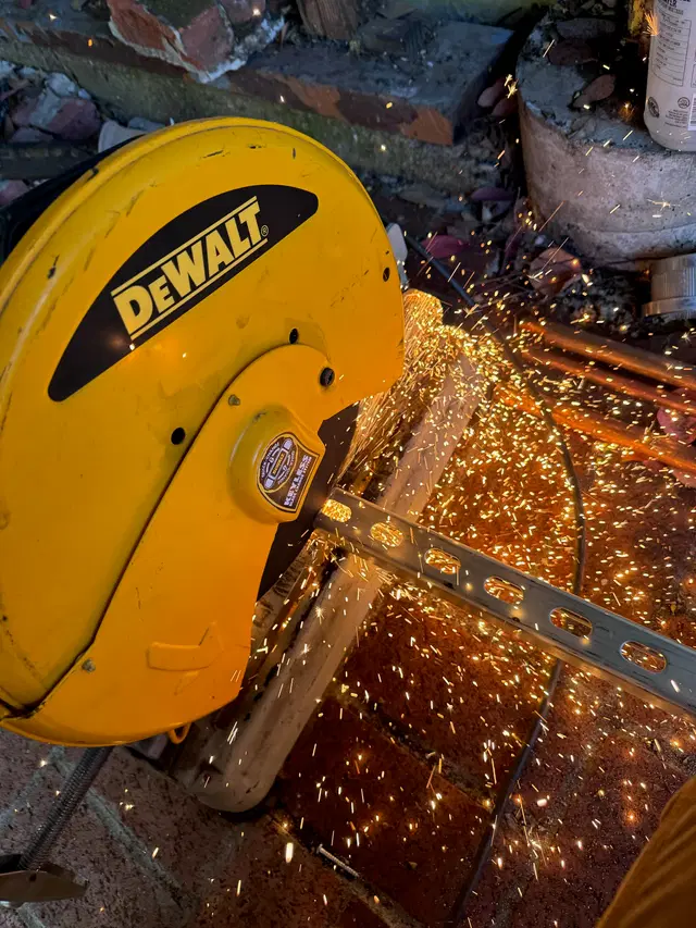 Cutting unistrut