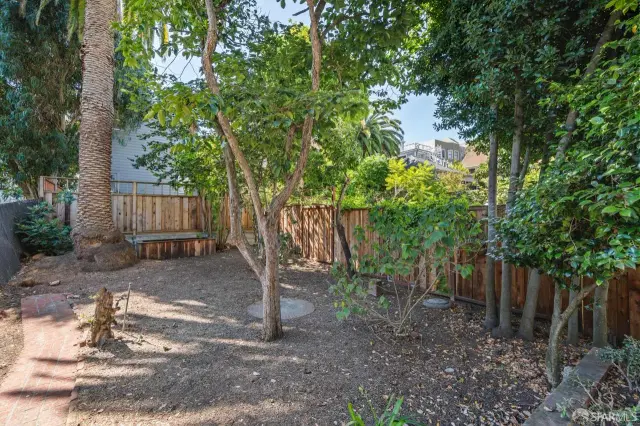 Photo gallery: before, image 1 of 3