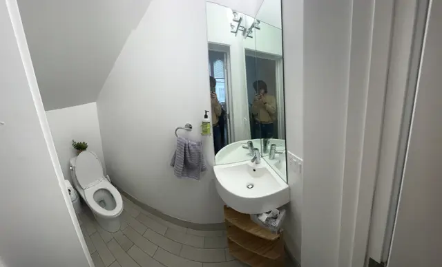 Photo gallery: half bath, image 2 of 24